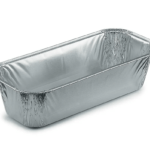 Caserolă din aluminiu de 1000 cm³ ideală pentru coacerea checurilor, prăjiturilor și preparatelor calde. Rezistentă la temperaturi înalte, perfectă pentru brutării, patiserii, catering și livrări. Ambalaj alimentar sigur, reciclabil și estetic – alegerea ideală pentru produse premium.